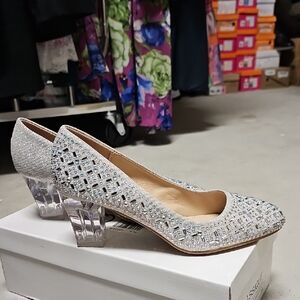 Size 8 Elegant Silver Women's Shoes